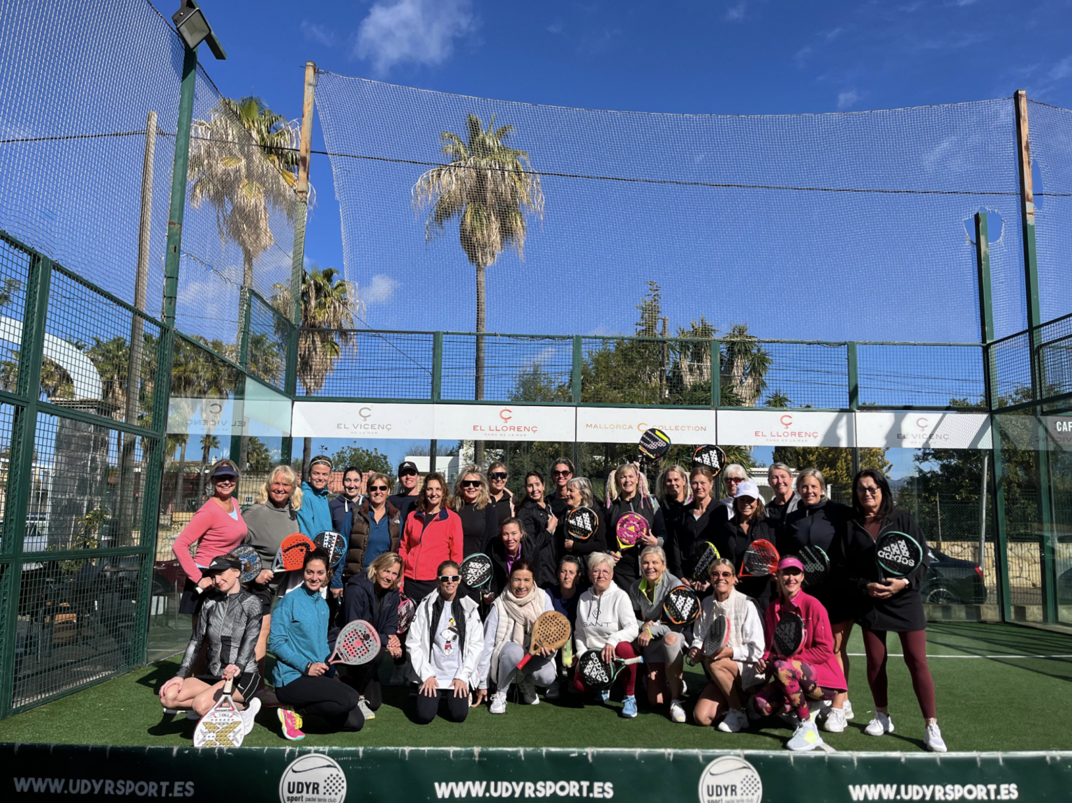 amigos y familia disfrutando